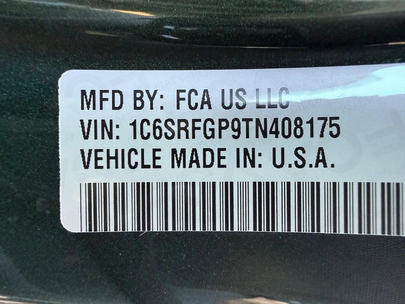Ram 1500 Vehicle Full-screen Gallery Image 31