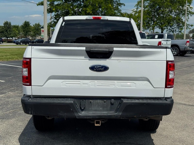 Ford F-150 Vehicle Full-screen Gallery Image 4
