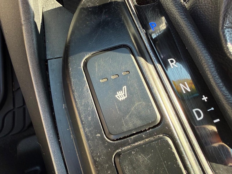 Hyundai Santa Fe Vehicle Full-screen Gallery Image 22
