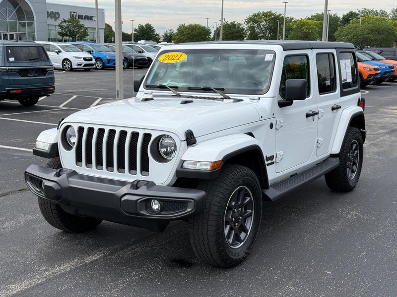 Jeep Wrangler Vehicle Full-screen Gallery Image 9