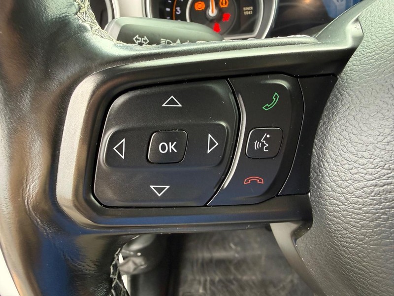Jeep Wrangler Vehicle Full-screen Gallery Image 20