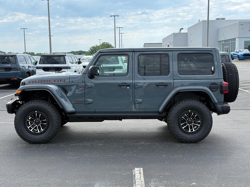 Jeep Wrangler Vehicle Full-screen Gallery Image 8