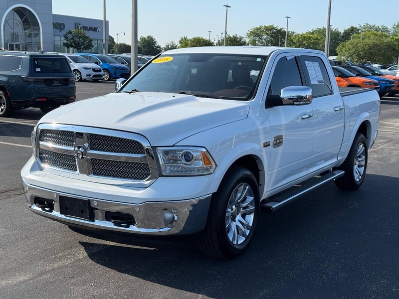 Ram 1500 Vehicle Full-screen Gallery Image 8