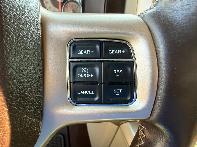 Ram 1500 Vehicle Full-screen Gallery Image 21