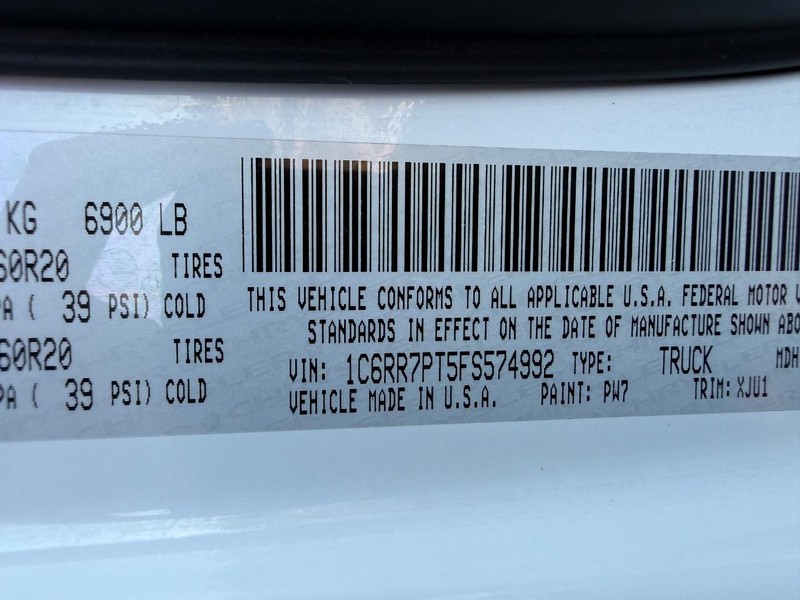 Ram 1500 Vehicle Full-screen Gallery Image 33