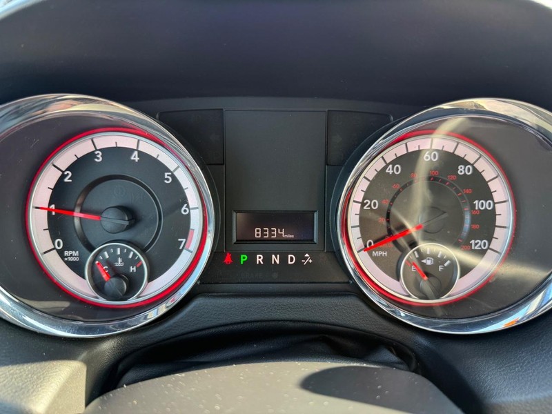 Dodge Grand Caravan Vehicle Full-screen Gallery Image 28