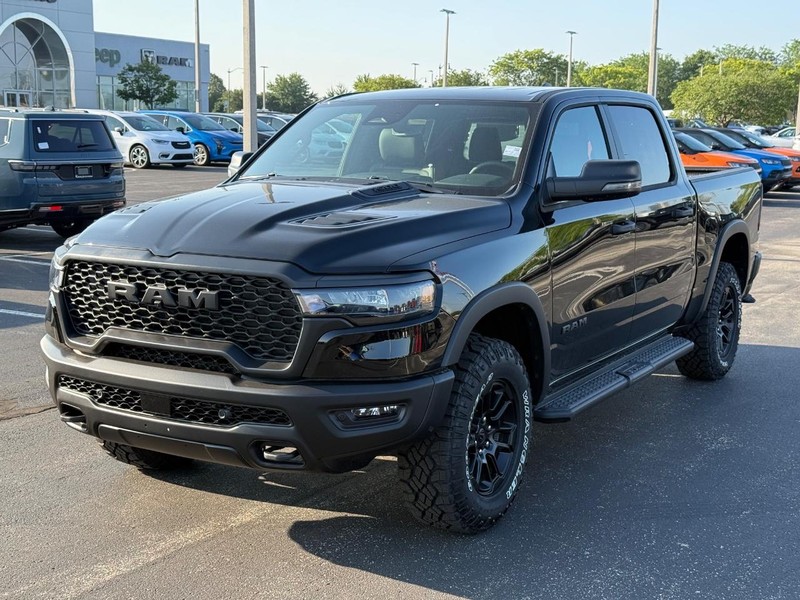 Ram 1500 Vehicle Full-screen Gallery Image 8