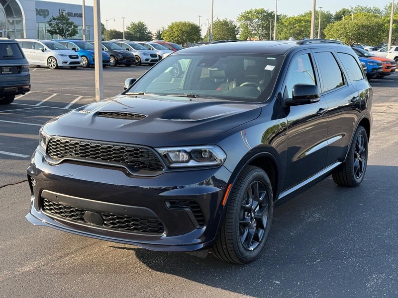Dodge Durango Vehicle Full-screen Gallery Image 9