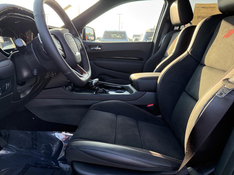 Dodge Durango Vehicle Full-screen Gallery Image 20