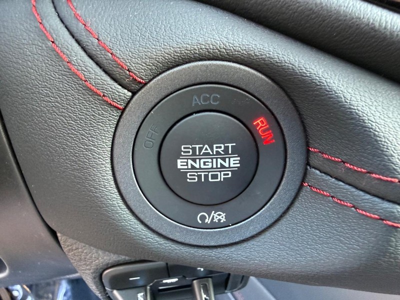 Dodge Durango Vehicle Full-screen Gallery Image 24
