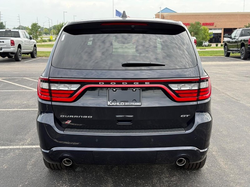 Dodge Durango Vehicle Full-screen Gallery Image 4