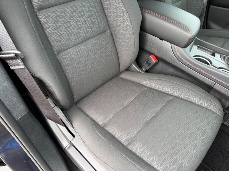 Dodge Durango Vehicle Full-screen Gallery Image 18