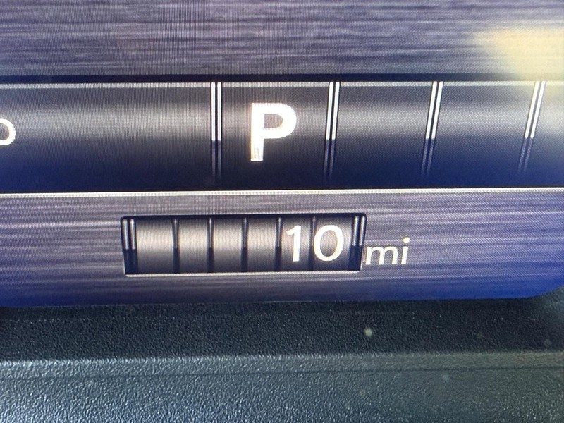 Ram 1500 Vehicle Full-screen Gallery Image 28