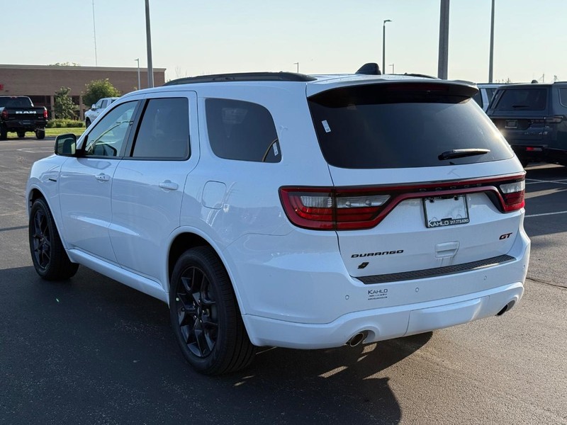 Dodge Durango Vehicle Full-screen Gallery Image 5