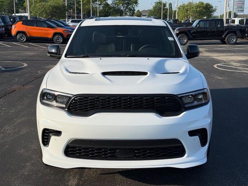 Dodge Durango Vehicle Full-screen Gallery Image 10