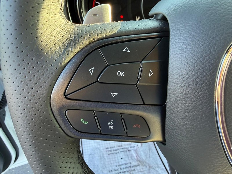 Dodge Durango Vehicle Full-screen Gallery Image 22