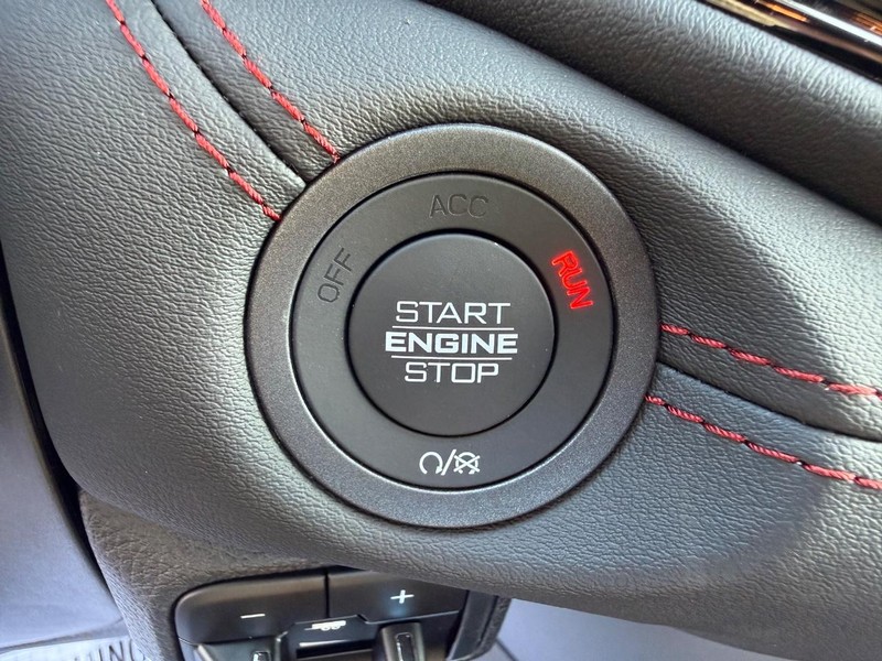 Dodge Durango Vehicle Full-screen Gallery Image 24