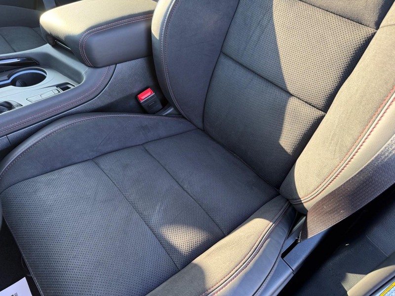 Dodge Durango Vehicle Full-screen Gallery Image 34