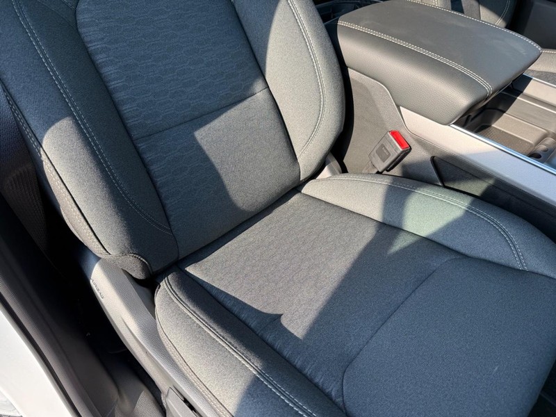 Ram 1500 Vehicle Full-screen Gallery Image 15