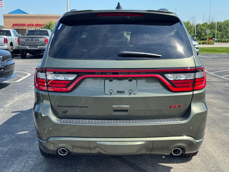 Dodge Durango Vehicle Full-screen Gallery Image 4