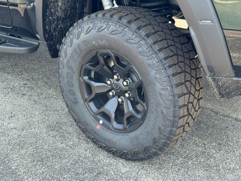 Ram 1500 Vehicle Full-screen Gallery Image 6