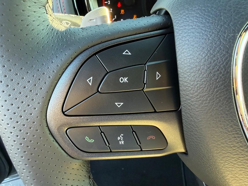 Dodge Durango Vehicle Full-screen Gallery Image 22