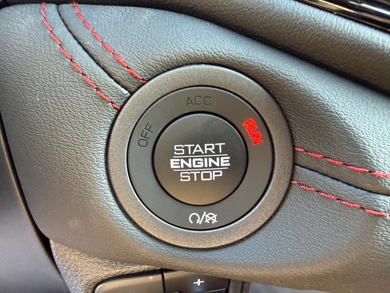 Dodge Durango Vehicle Full-screen Gallery Image 24