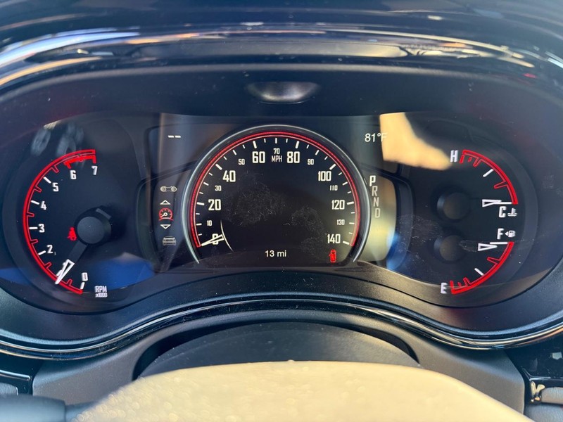 Dodge Durango Vehicle Full-screen Gallery Image 32