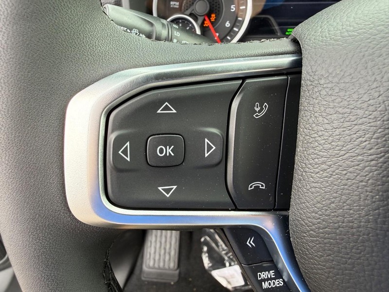 Ram 1500 Vehicle Full-screen Gallery Image 20