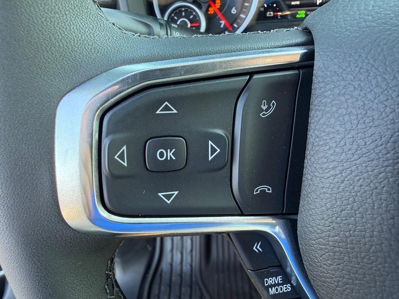 Ram 1500 Vehicle Full-screen Gallery Image 19
