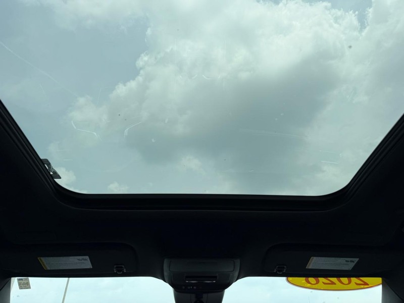 Chevrolet Traverse Vehicle Full-screen Gallery Image 14