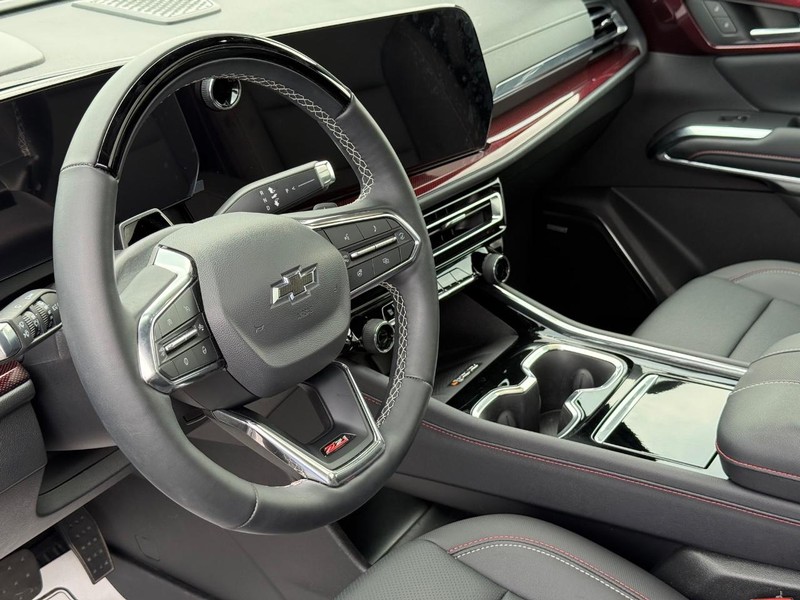 Chevrolet Traverse Vehicle Full-screen Gallery Image 21
