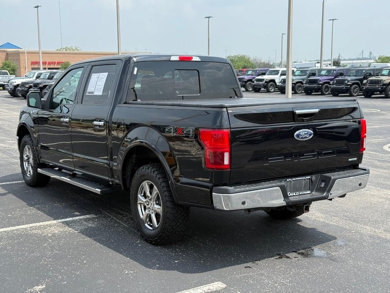 Ford F-150 Vehicle Full-screen Gallery Image 5