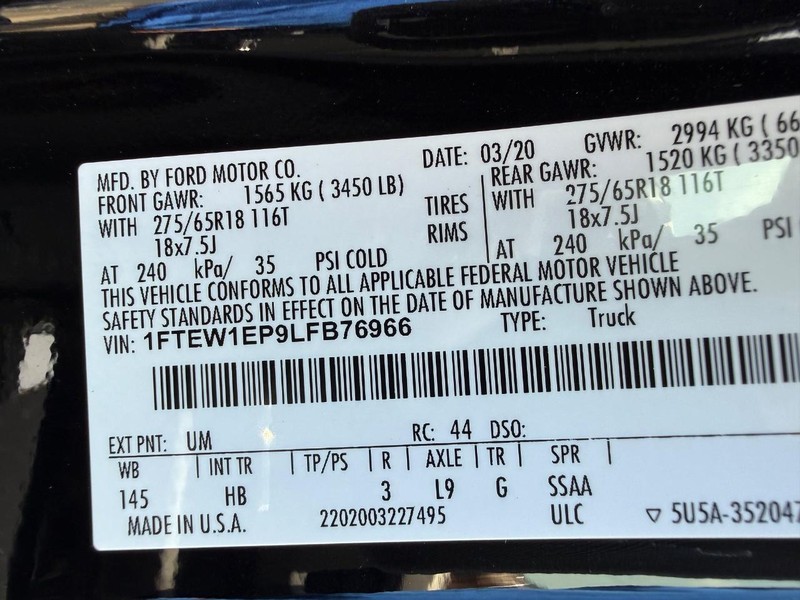 Ford F-150 Vehicle Full-screen Gallery Image 31