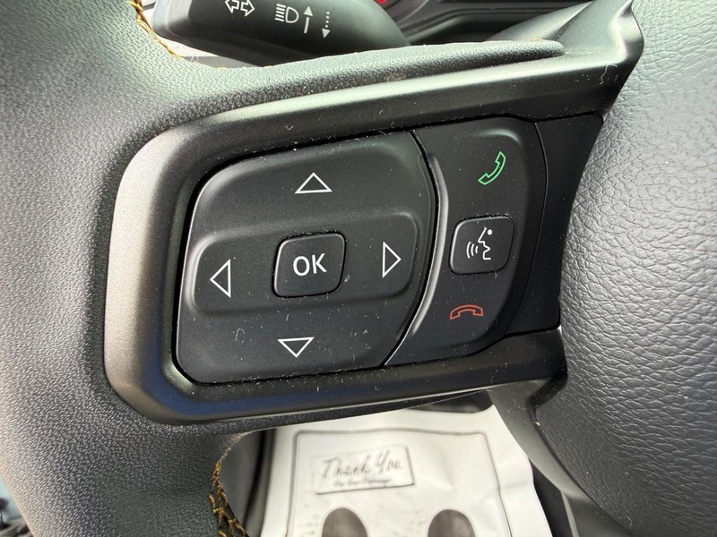 Jeep Wrangler Vehicle Full-screen Gallery Image 17