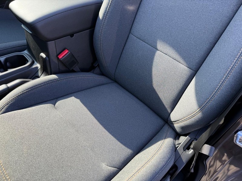 Jeep Wrangler Vehicle Full-screen Gallery Image 32