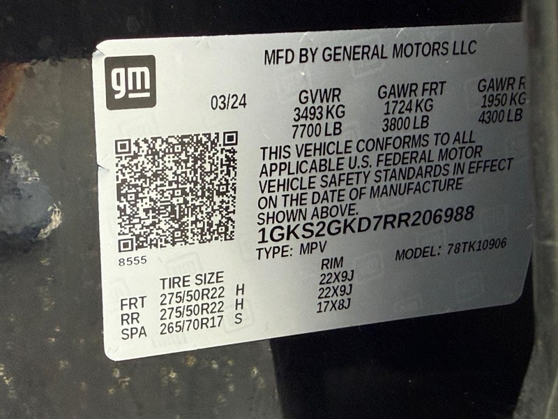 GMC Yukon XL Vehicle Full-screen Gallery Image 36