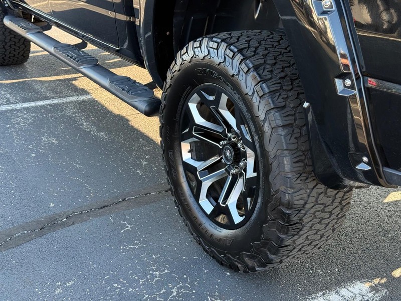 Ram 1500 Vehicle Full-screen Gallery Image 6