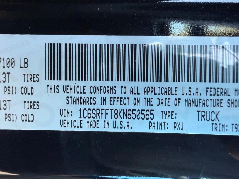 Ram 1500 Vehicle Full-screen Gallery Image 34