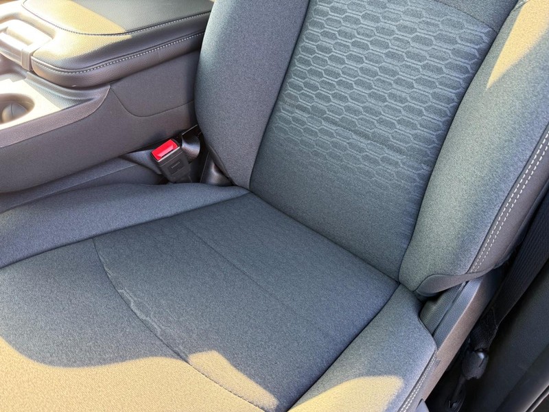 Ram 2500 Vehicle Full-screen Gallery Image 30