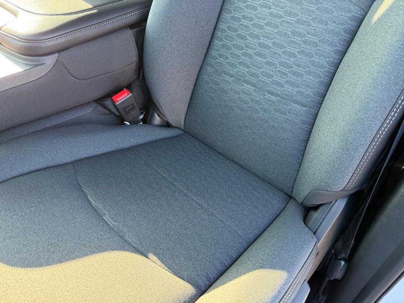 Ram 2500 Vehicle Full-screen Gallery Image 29