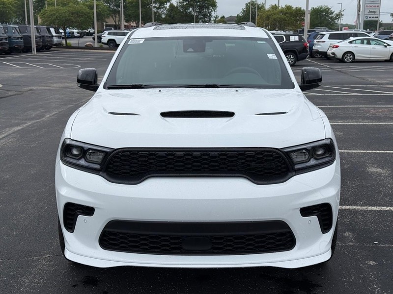 Dodge Durango Vehicle Full-screen Gallery Image 11