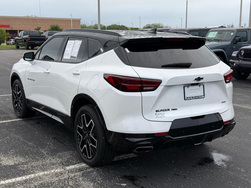 Chevrolet Blazer Vehicle Full-screen Gallery Image 5