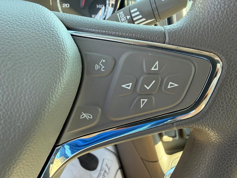 Chevrolet Cruze Vehicle Full-screen Gallery Image 21