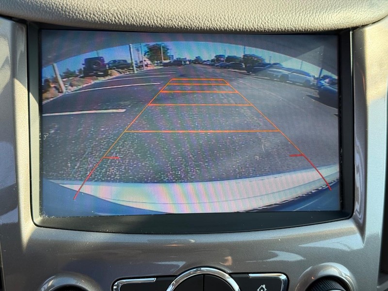 Chevrolet Cruze Vehicle Full-screen Gallery Image 25
