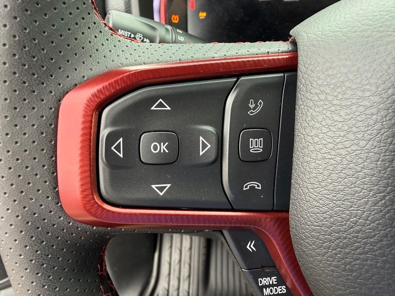 Ram 1500 Vehicle Full-screen Gallery Image 20