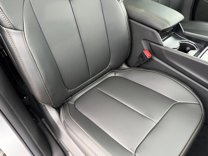 Jeep Grand Cherokee Vehicle Full-screen Gallery Image 18