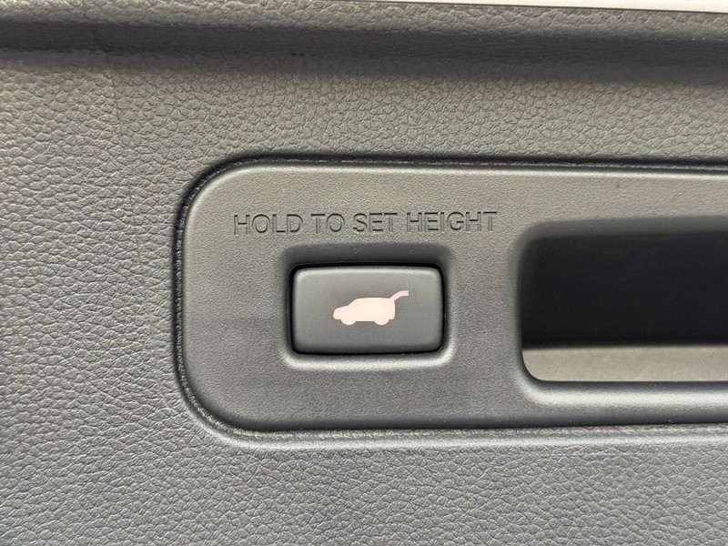 Honda Pilot Vehicle Full-screen Gallery Image 8