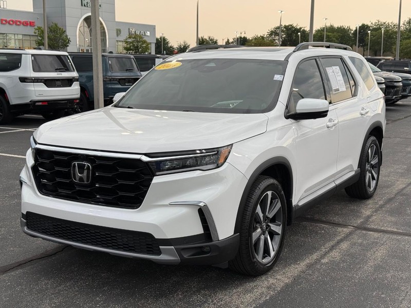 Honda Pilot Vehicle Full-screen Gallery Image 10