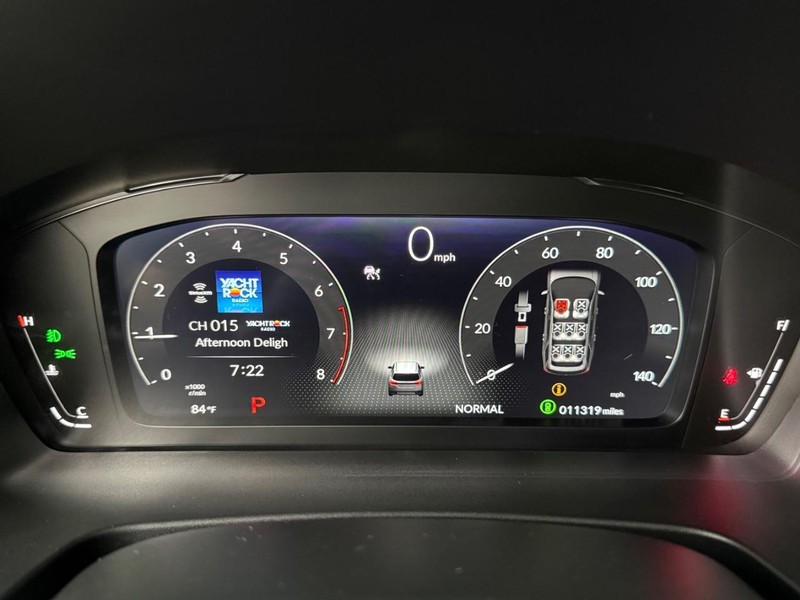 Honda Pilot Vehicle Full-screen Gallery Image 33